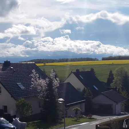 In Hauptmannsgruen * Heinsdorfergrund